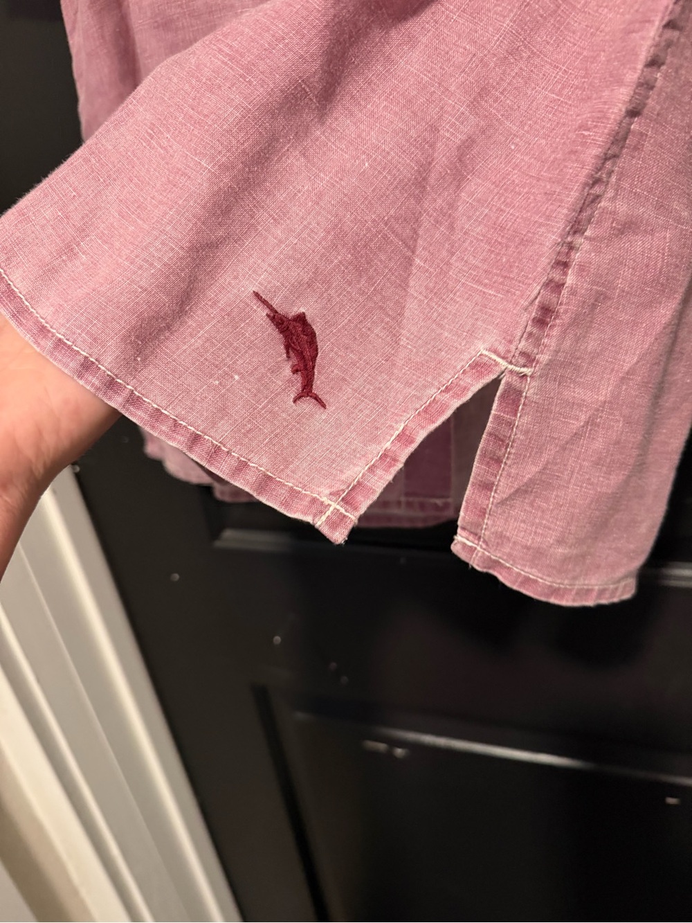 Tommy Bahama Short-Sleeve Button-Down Shirt in Dusty Pink - Picture 5 of 9